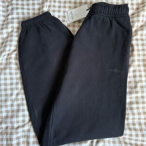 Aritzia Black Mega Joggers